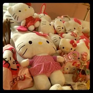 Hello kitty items